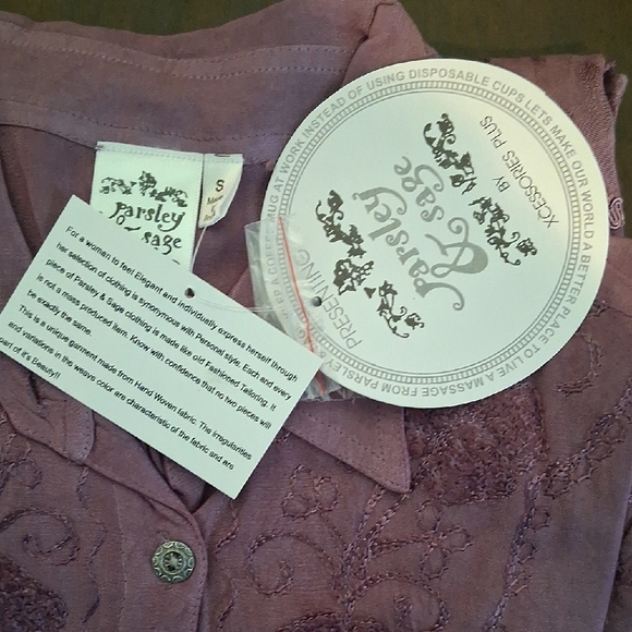 NEW! S Parsley & Sage Grape Button-Front Blouse with Bell Sleeves 4156 - Picture 4 of 8